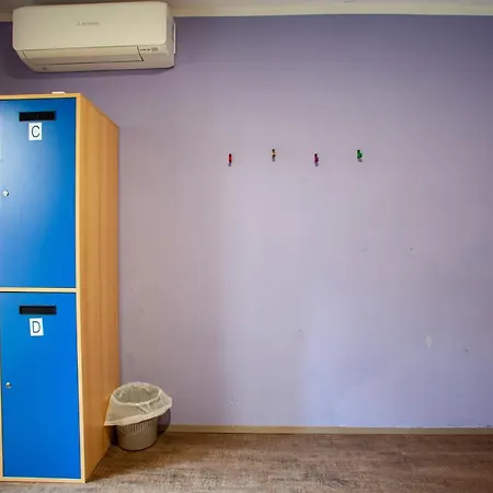 Adriatic (adults Only) Hostel *