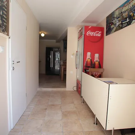 Adriatic (adults Only) Hostel *