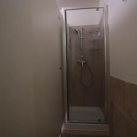 Hostel Adriatic (adults Only)