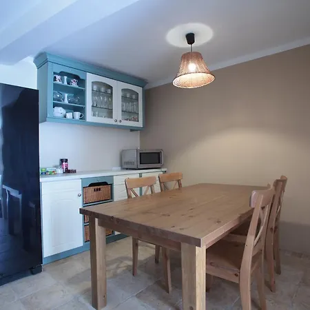 Adriatic (adults Only) Hostel *