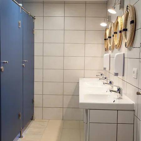 Adriatic (adults Only) Auberge de jeunesse Piran