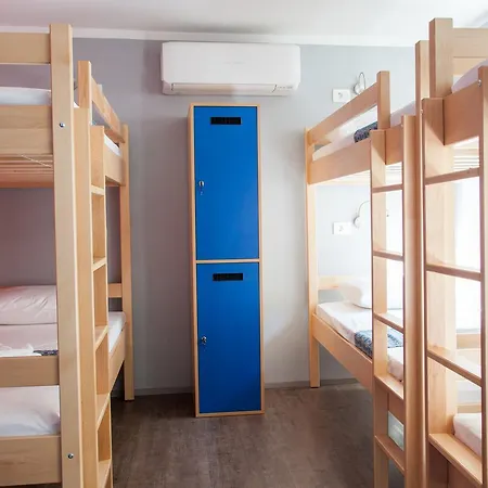 Hostel Adriatic (adults Only) *
